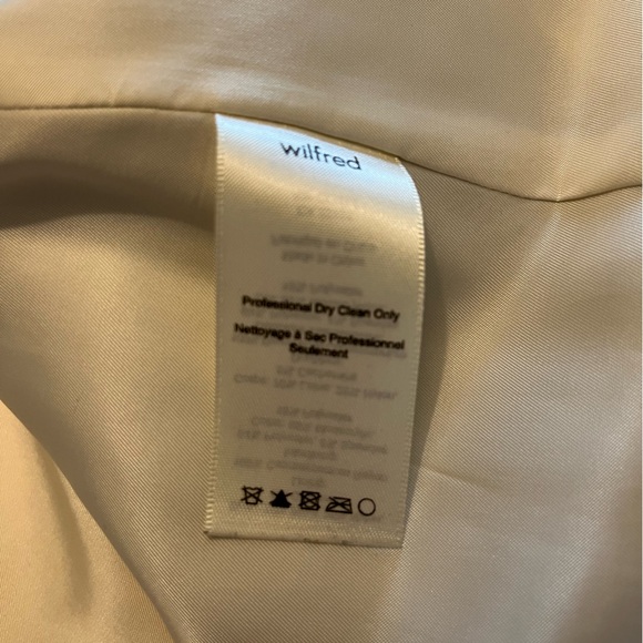 Aritzia Wilfred wool coat with fur collar size XXS - Picture 9 of 10